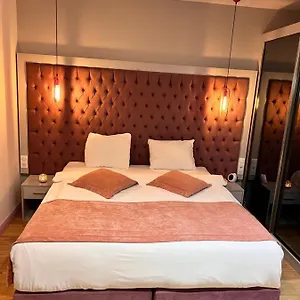 luxury-guest-house.fr-paris.fr/