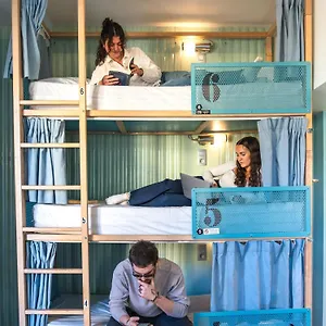 Hostel Ozz, Nicea